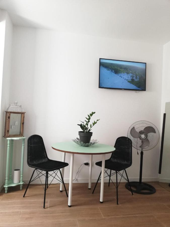 Mini apartamento céntrico con zonas compartidas Hotel Valencia Exterior foto