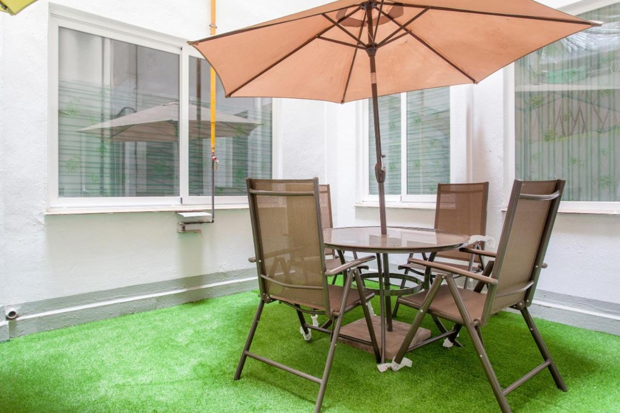 Mini apartamento céntrico con zonas compartidas Hotel Valencia Exterior foto